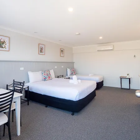 Heritage House Motel & Units Eden Room photo